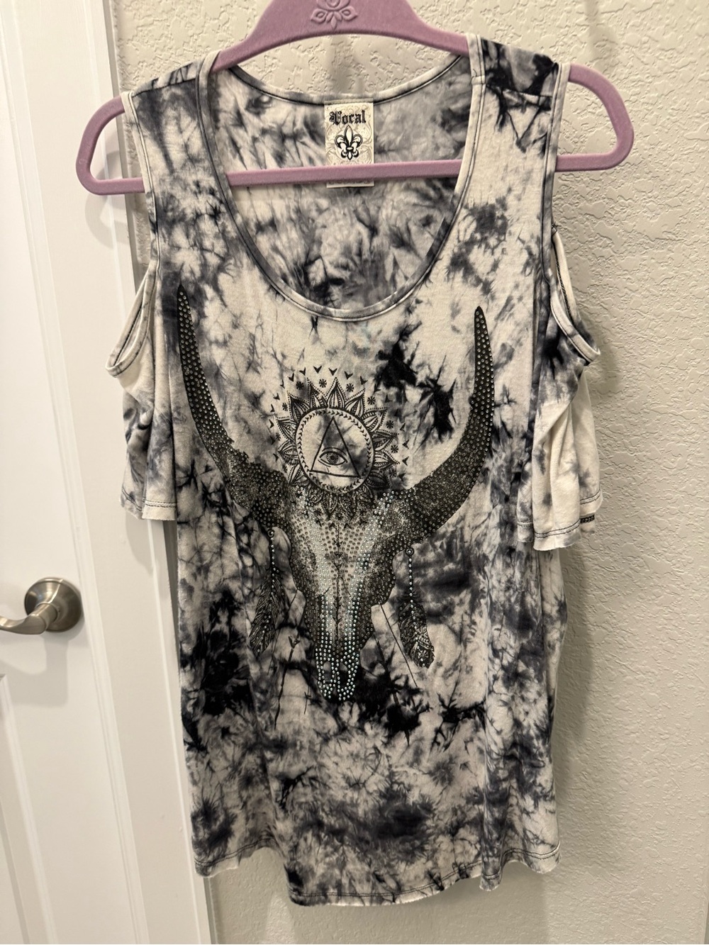 Vocal Women's Black Tie-Dye Cold-Shoulder Top